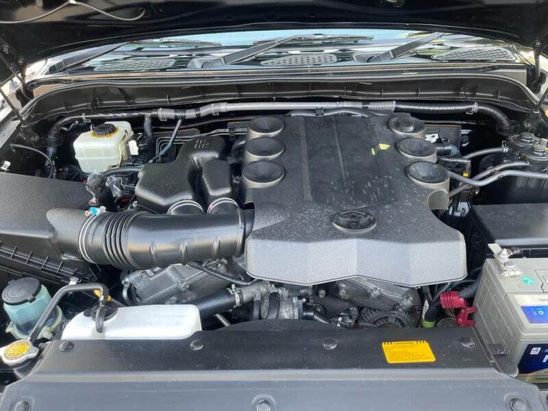2015 Toyota FJ Cruiser 4.0 Litres 6 Cylinders Petrol Engine Black SUV Automatic