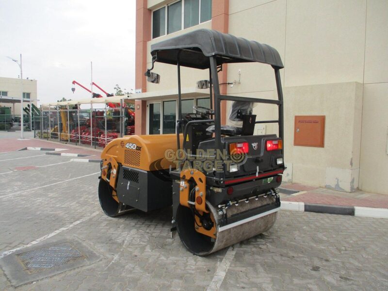 2022 Case 450DX Tandem Roller Mahindra 4 Cylinder Diesel Engine