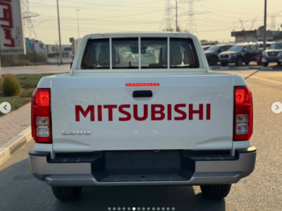 2025 Mitsubishi L200 2.4L 4-cylinder intercooled Turbo Diesel Engine White Black Pickup Truck