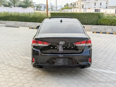 2018 Hyundai Sonata Sport 2.4 Litres 4-cylinder Petrol Engine Black Sedan FWD