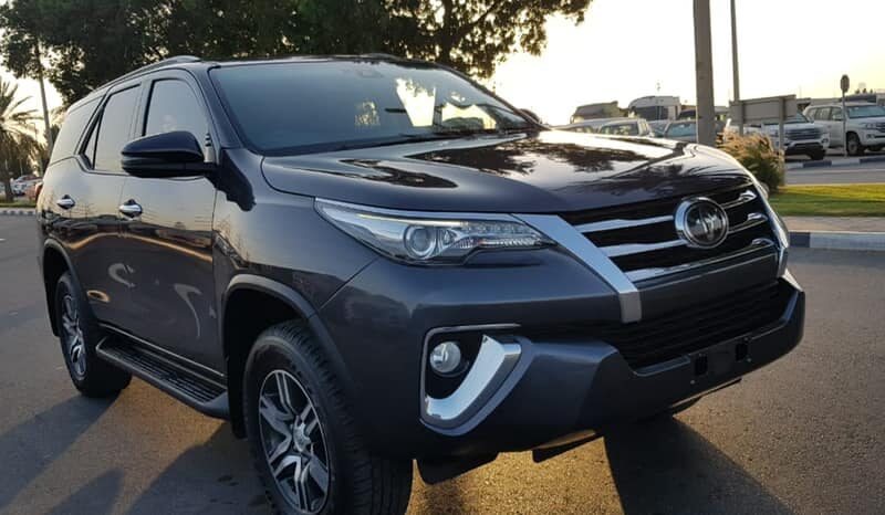 2019 Toyota Fortuner Crusade 2.8 Litres Turbodiesel 4-cylinder Engine Grey Brown SUV