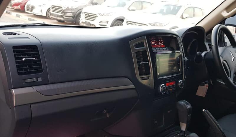 2018 Mitsubishi Pajero GLX NX 3.2 Litres 4 Cylinders Turbo Diesel Engine White Black SUV