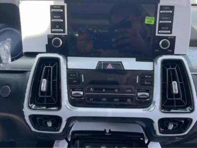 2023 Kia Sorento 3.5 Litres 6 Cylinders Petrol Engine Black SUV Automatic GCC