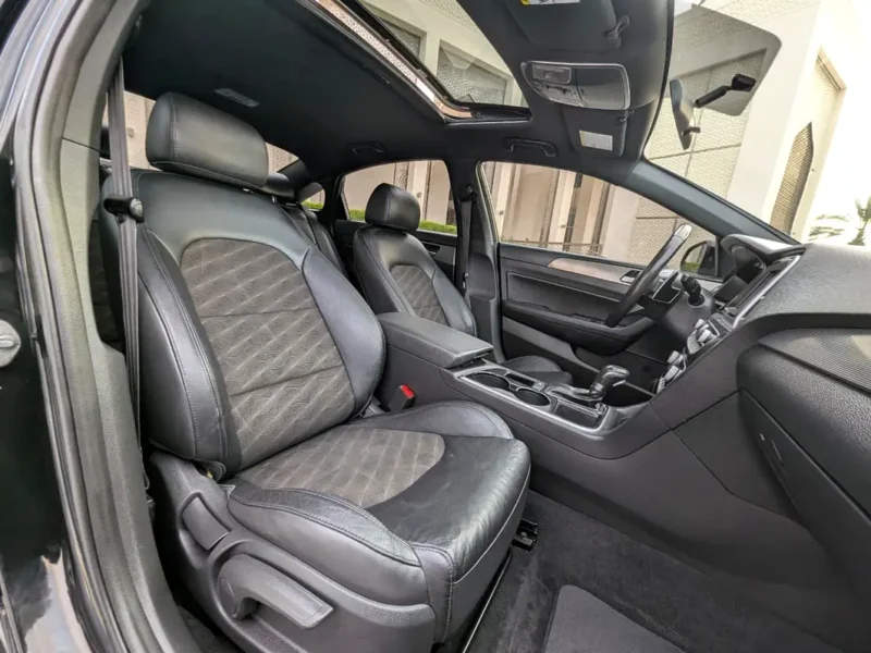 2018 Hyundai Sonata Sport 2.4 Litres 4-cylinder Petrol Engine Black Sedan FWD