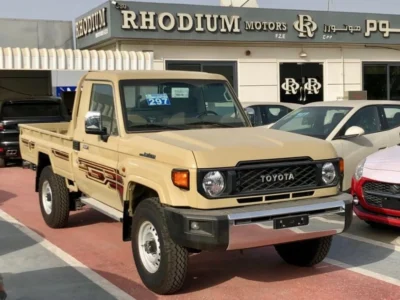 2025 Toyota Land Cruiser 79 4.0L V6 Petrol Engine Manual Single Cabin Beige Pickup Truck