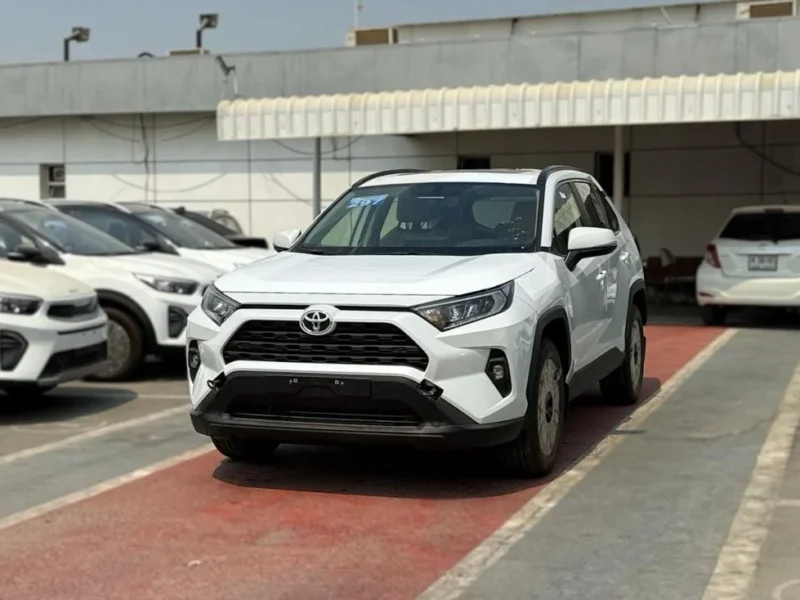 2025 Toyota RAV4 EXR 2.5-liter 4-cylinder Hybrid Engine White Beige SUV Automatic GCC Specs