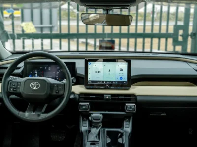 2026 Toyota RAV 4 XLE 4x4 2.0L 4 Cylinder Petrol Engine AT Blue Beige SUV