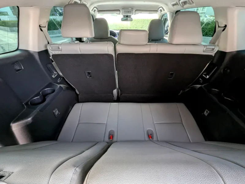 2022 Toyota Highlander GXR 4 Cylinder Hybrid Engine White Grey SUV Automatic GCC