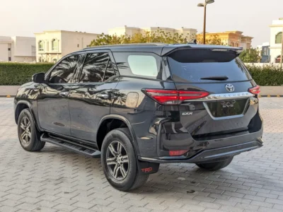 2017 TOYOTA FORTUNER EXR FACELIFTED 2025 2.7L 4 Cylinders Engine Black Brown SUV