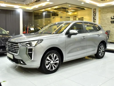 2024 Haval Jolion Deluxe 1.5L turbo 4-cylinder Petrol Engine Silver Black SUV