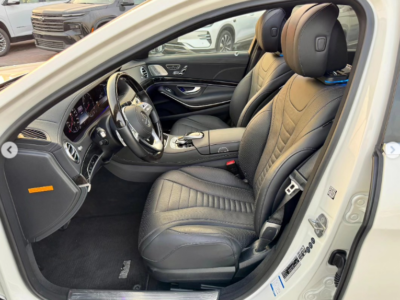 2018 Mercedes-Benz S 560 4.0L V8 twin-turbocharged Engine White Black Luxury Sedan