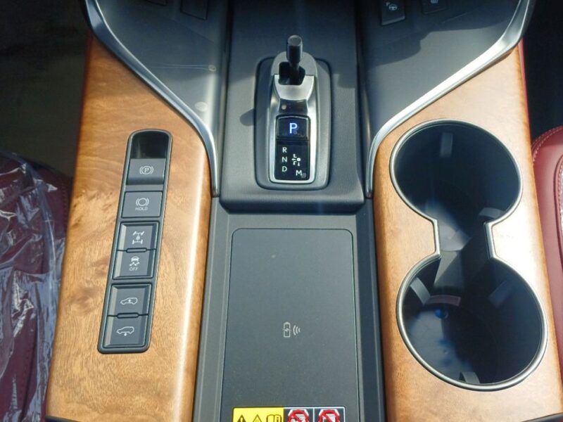 2025 Lexus LX 700h Signature 3.5-liter twin-turbo V6 Hybrid Engine Black Red SUV GCC Specs