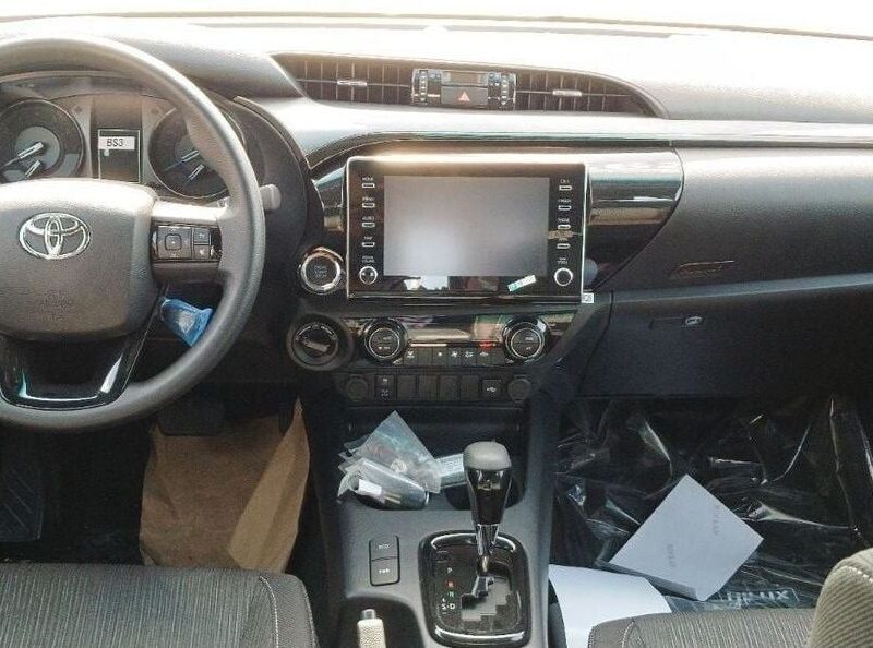 2025 Toyota Hilux Adventure 4.0-liter V6 Petrol Engine White Black Pickup Truck GCC Specs