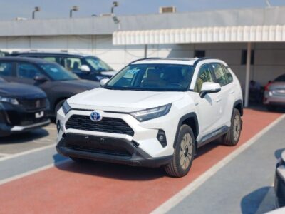 2025 Toyota RAV 4 2.5 Litres 4-Cylinder Inline-4 Hybrid Engine White Tan SUV Automatic GCC