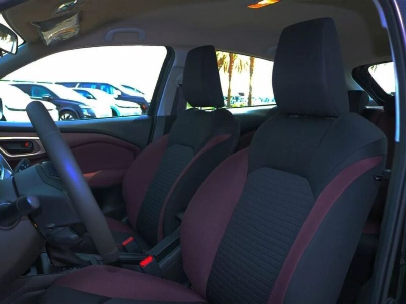 2025 Suzuki Fronx GL 1.5 Litres 4 Cylinders Petrol Engine Black SUV Automatic