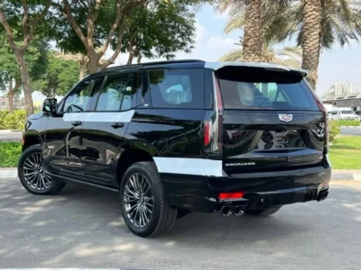 2024 Cadillac Escalade 6.2 Litres V8 Petrol Engine Black Brown Luxury SUV GCC Specs