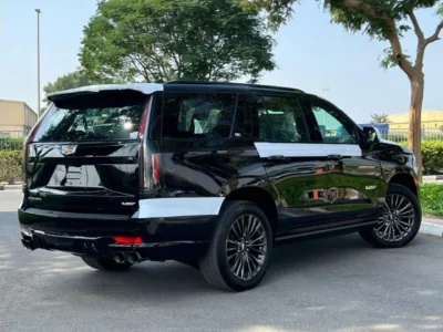 2024 Cadillac Escalade 6.2 Litres V8 Petrol Engine Black Brown Luxury SUV GCC Specs