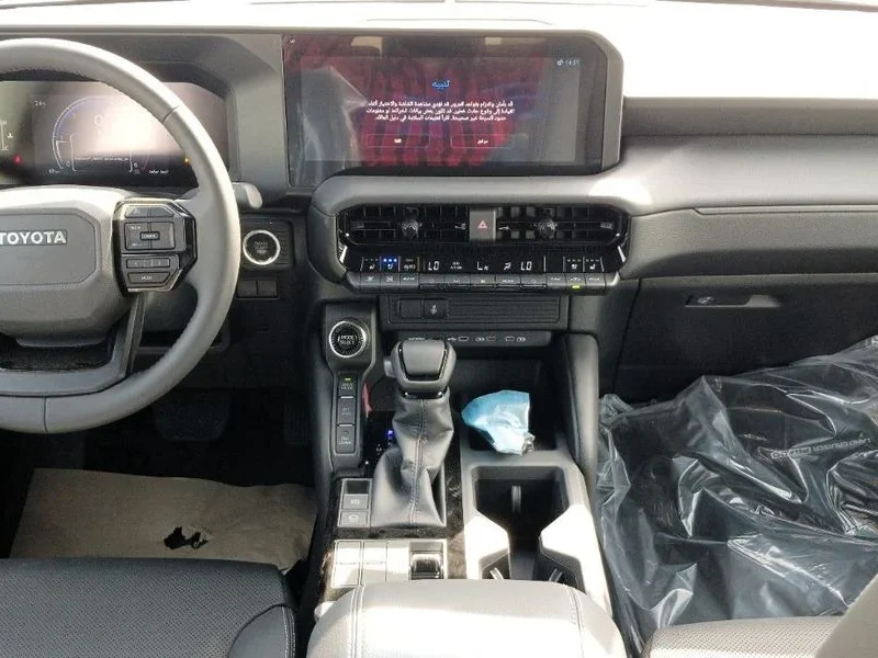 2024 Toyota Prado 2.8-liter Inline 4-cylinder Turbo Diesel Engine Black SUV GCC Specs