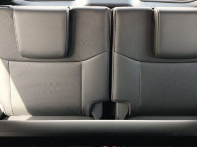 2024 Toyota Prado 2.8-liter Inline 4-cylinder Turbo Diesel Engine Black SUV GCC Specs