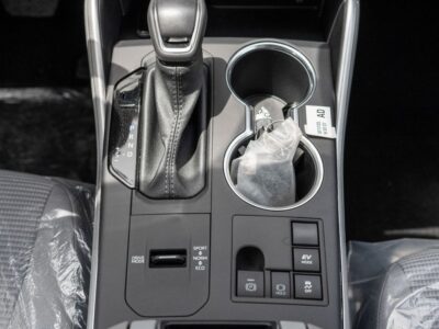 2026 Toyota Highlander LE 2.5L 4-Cylinder Hybrid Engine Silver Grey SUV Automatic GCC