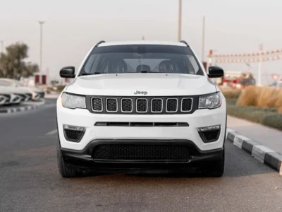 2020 Jeep Compass 2.4L Tigershark Naturally aspirated I-4 Engine White Black SUV