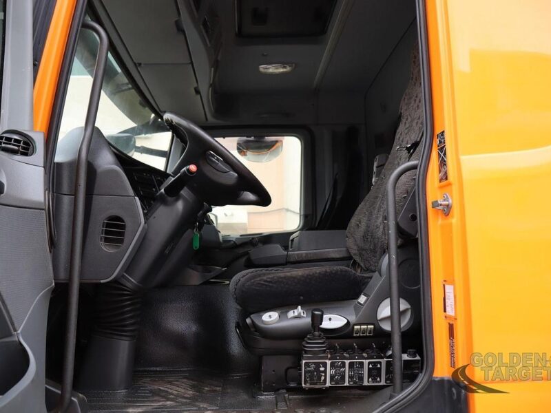 2012 Mercedes Actros 2136 4x2 Skip Loader 6 Cylinder Diesel Engine Automatic