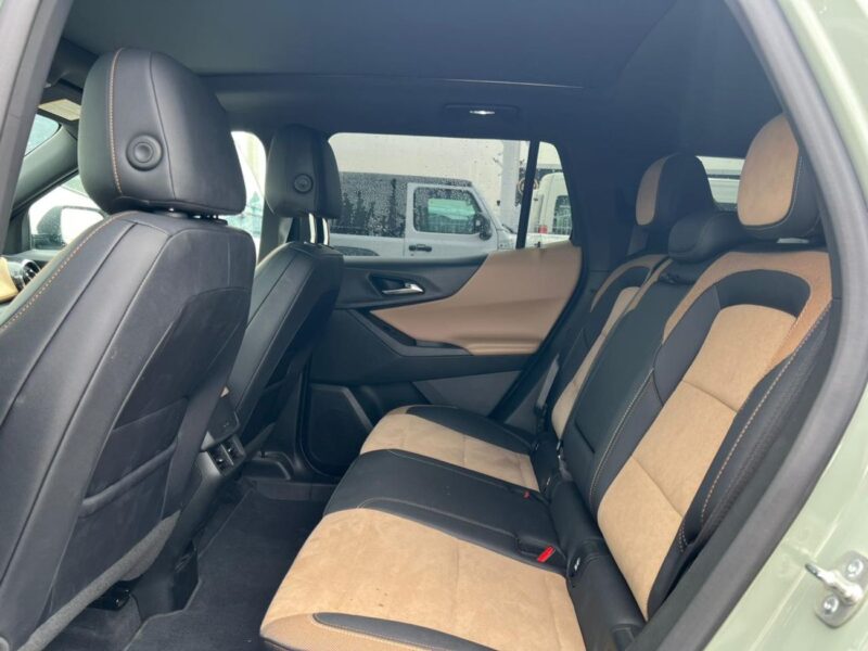 2025 Chevrolet Equinox ACTIV 1.5L Turbocharged 4-cylinder Petrol Engine Green Tan SUV