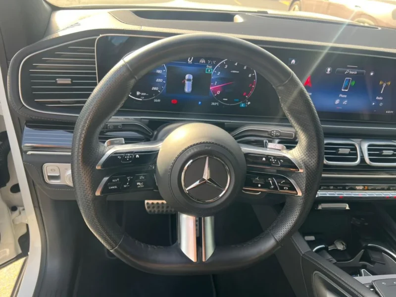 2024 Mercedes-Benz GLS 580 4MATIC 4.0-liter Twin-Turbocharged V8 Engine White Grey SUV