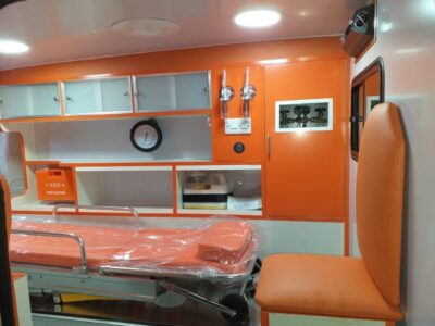 2026 Hyundai H1 Starex Ambulance 2.5L 4-Cylinder Petrol Engine White Orange Van GCC