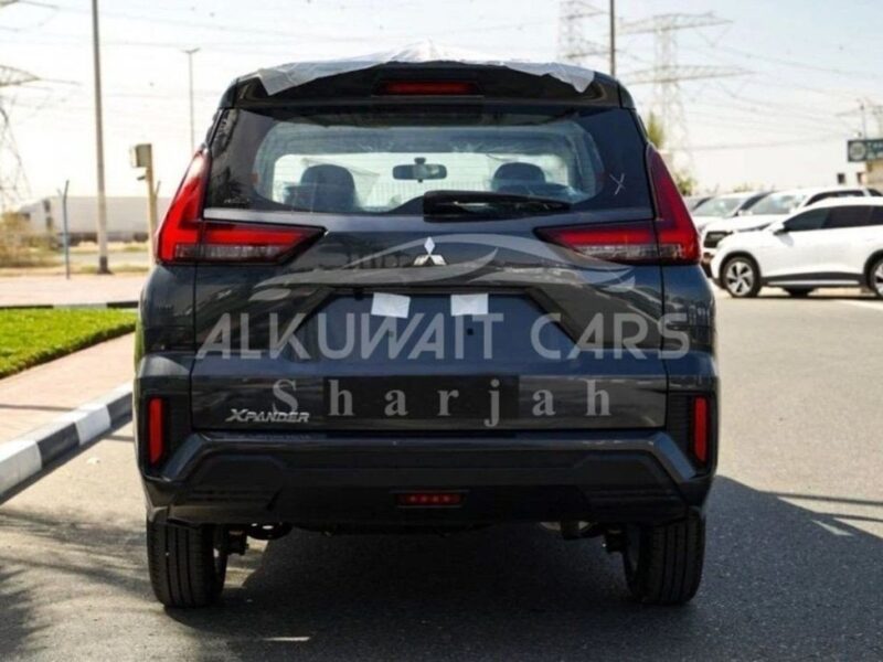 2023 Mitsubishi Xpander 1.5 Liters 4 Cylinders Petrol Engine Black SUV GCC Specs