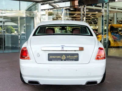 2015 Rolls-Royce Ghost Standard 6.6 Liters V12 Petrol Engine White Red Luxury Sedan