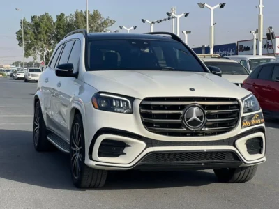 2024 Mercedes-Benz GLS 580 4MATIC 4.0-liter Twin-Turbocharged V8 Engine White Grey SUV