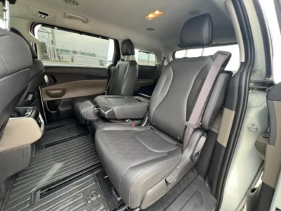 2025 Kia Carnival 3.5 Litres V6 Petrol Engine Silver Grey MPV Automatic FWD
