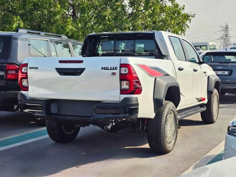 2026 Toyota Hilux GR Sport WIDE BODY 4.0L V6 Petrol White Black Double Cab Pick-up Truck