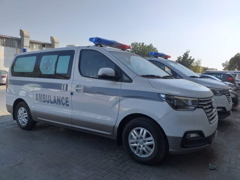 2026 Hyundai H1 Starex Ambulance 2.5L 4-Cylinder Petrol Engine White Orange Van GCC