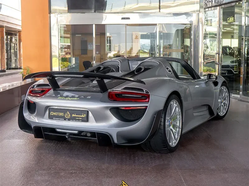 2015 Porsche 918 Spyder Weissach Package 4.6 liters V8 Petrol Engine Silver Black Sports Car