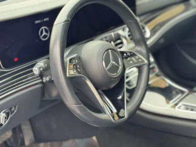 2022 Mercedes-Benz E450 .0L Inline-6 Turbocharged Hybrid Engine White Black Sedan