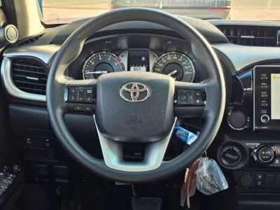2026 Toyota Hilux 2.4L 4-Cylinder D-4D Turbo Diesel White Black Double Cabin Pickup