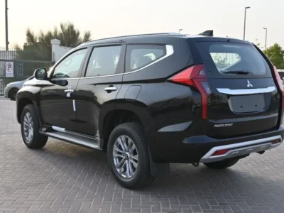 2023 Mitsubishi Pajero Sport 2.4-liter Turbodiesel 4-cylinder Engine Black SUV Automatic