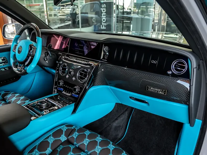 2025 Rolls-Royce Cullinan Black Badge Mansory 6.75-liter twin-turbo V12 Engine Grey Blue SUV
