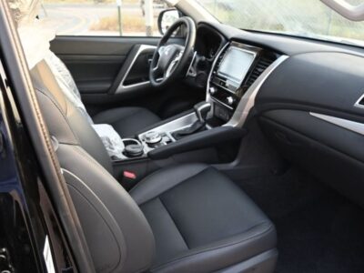 2023 Mitsubishi Pajero Sport 2.4-liter Turbodiesel 4-cylinder Engine Black SUV Automatic