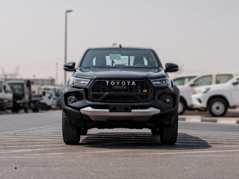 2025 Toyota Hilux GR-Sport 4.0 L V6 Naturally Aspirated Petrol Engine Black Pickup Truck