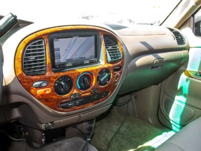 2000 Toyota Tundra Base 3.4-liter V6 Petrol Engine Black Beige Regular Cab Pickup