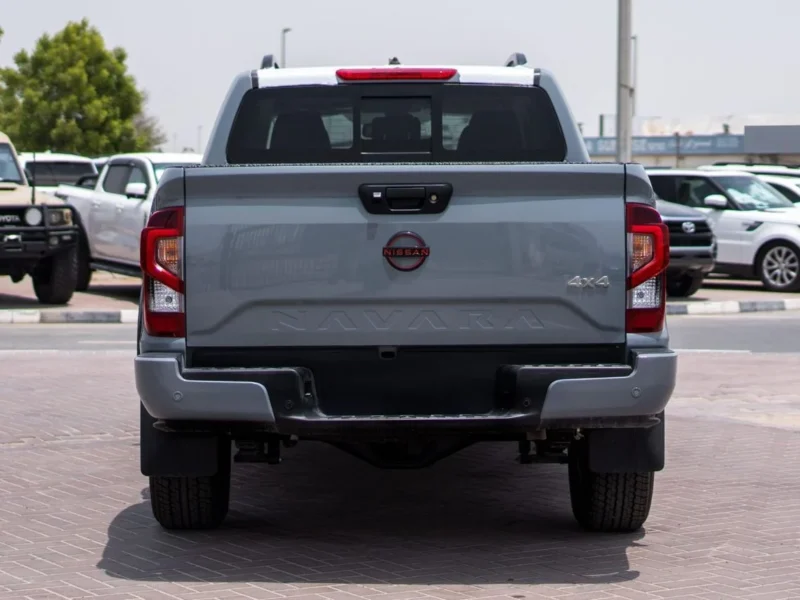 2025 Nissan Navara Pro-4X 2.5 L inline‑4 DOHC twin‑turbo Diesel Engine Grey Black Pickup