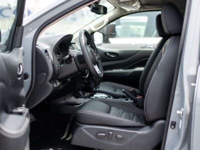 2025 Nissan Navara Pro-4X 2.5 L inline‑4 DOHC twin‑turbo Diesel Engine Grey Black Pickup