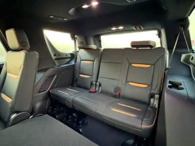2022 GMC Yukon AT4 6.2 Litres V8 Petrol Engine Black SUV Automatic GCC Specs