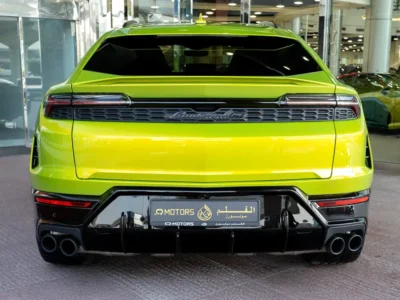 2025 Lamborghini Urus SE 4.0-liter twin-turbo V8 Petrol Engine Yellow Green Black SUV