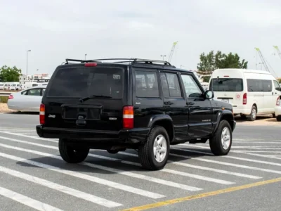 2001 Jeep Cherokee Limited 4.0 Litres Inline 6-cylinder Petrol Engine Black Grey SUV