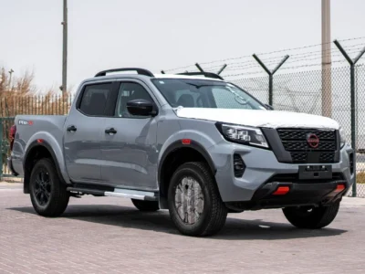 2025 Nissan Navara Pro-4X 2.5 L inline‑4 DOHC twin‑turbo Diesel Engine Grey Black Pickup