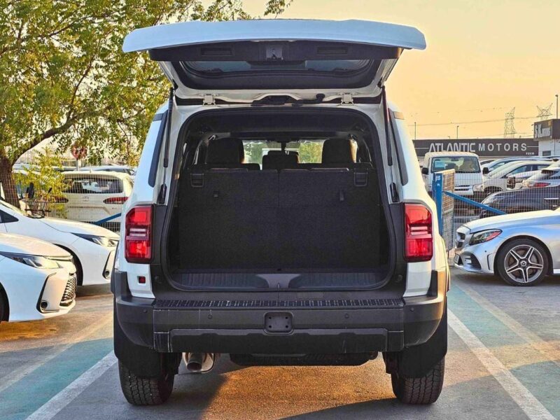 2026 Toyota Prado All Rounder 2.8-Liter 4-cylinder Turbo Diesel Engine White Grey SUV